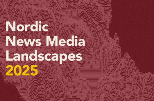 Omslagsbild. Röd bakgrund med karta. 